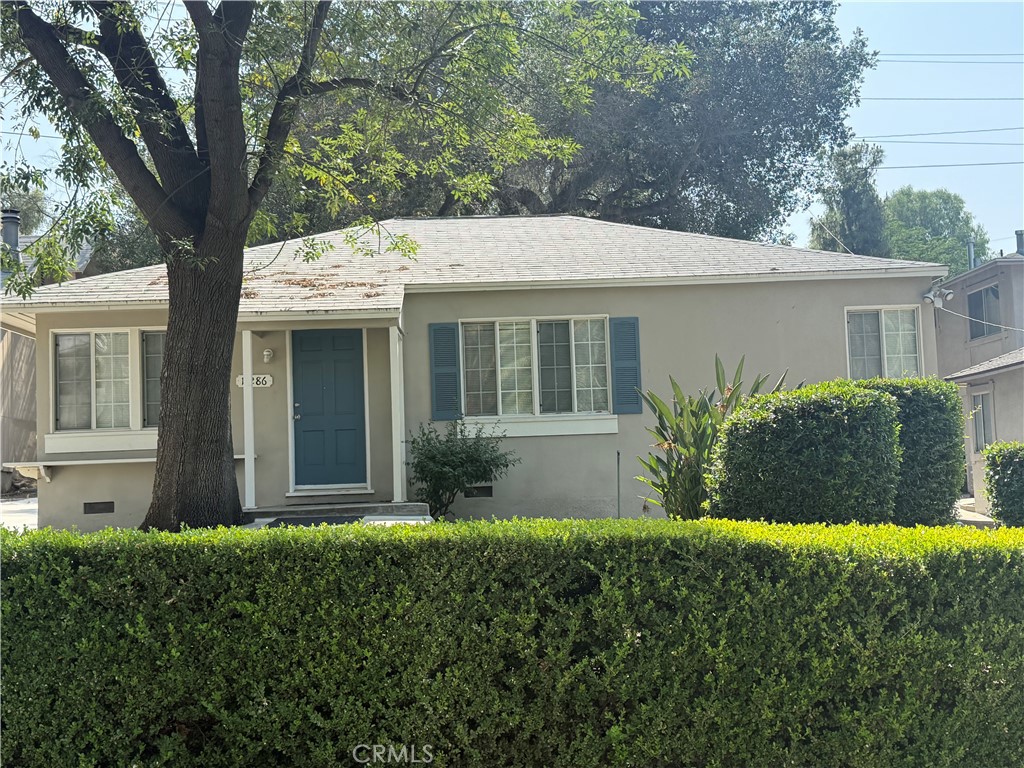 Residential Lease for rent at 11286 San Mateo, Loma Linda CA featuring 3 beds and 1 bath