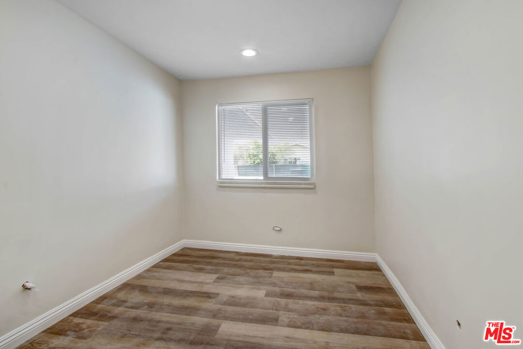 Residential Lease for rent at 1404 Hollister Street, San Fernando CA featuring 3 beds and 1 bath