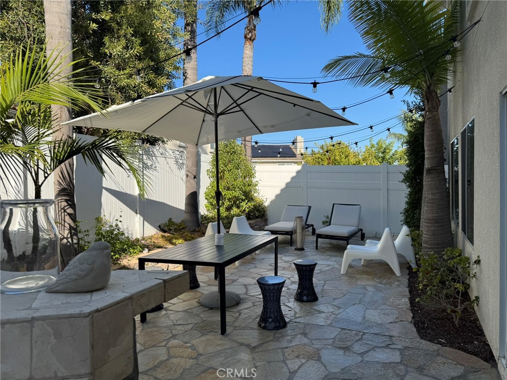 Residential Lease for rent at 38 Beech, Aliso Viejo CA featuring 3 beds and 3 baths