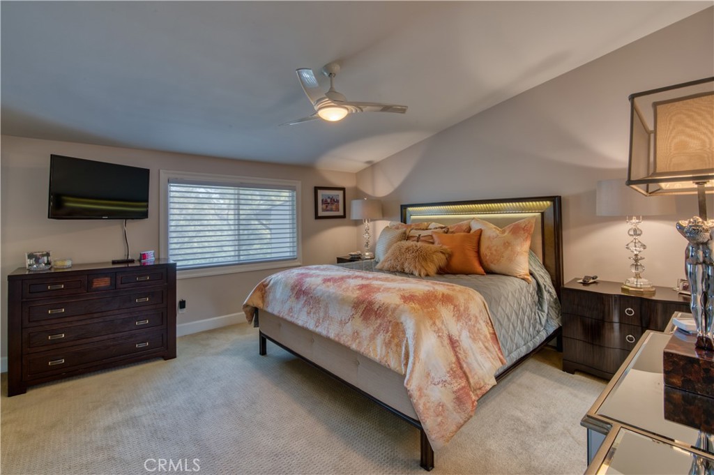 Residential Lease for rent at 2183 Vista Entrada, Newport Beach, Orange County, CA featuring 3 beds and 3 baths