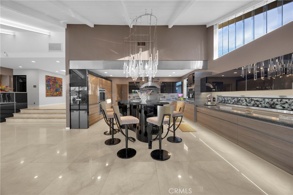 Active for sale at Long Beach, CA, Long Beach, CA CA and 3 baths