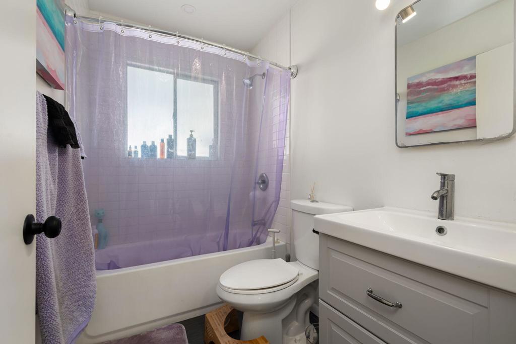 Residential Lease for rent at 66970 Desert View Avenue, Desert Hot Springs CA featuring 2 beds and 2 baths