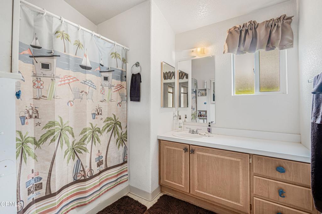 Manufactured In Park for sale at 48 Via Lisboa 48, Camarillo CA featuring 2 beds and 1 bath
