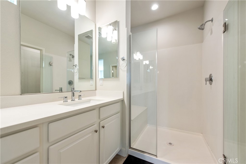 Residential Lease for rent at 127 Interval, Irvine CA featuring 2 beds and 3 baths