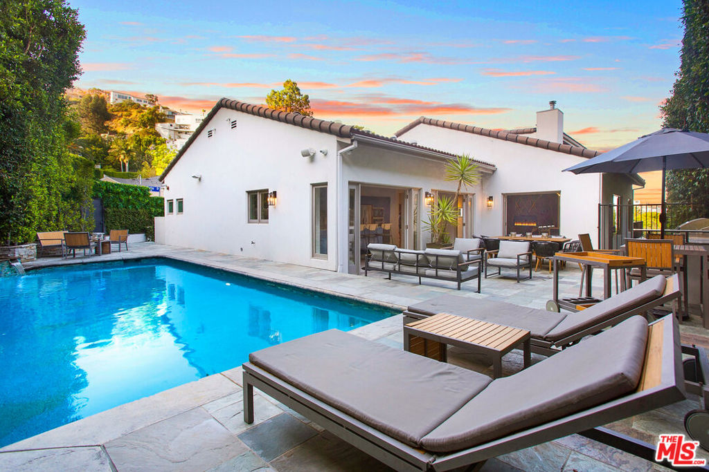 Residential Lease for rent at 1655 N Crescent Heights Boulevard, Los Angeles CA featuring 6 beds and 7 baths