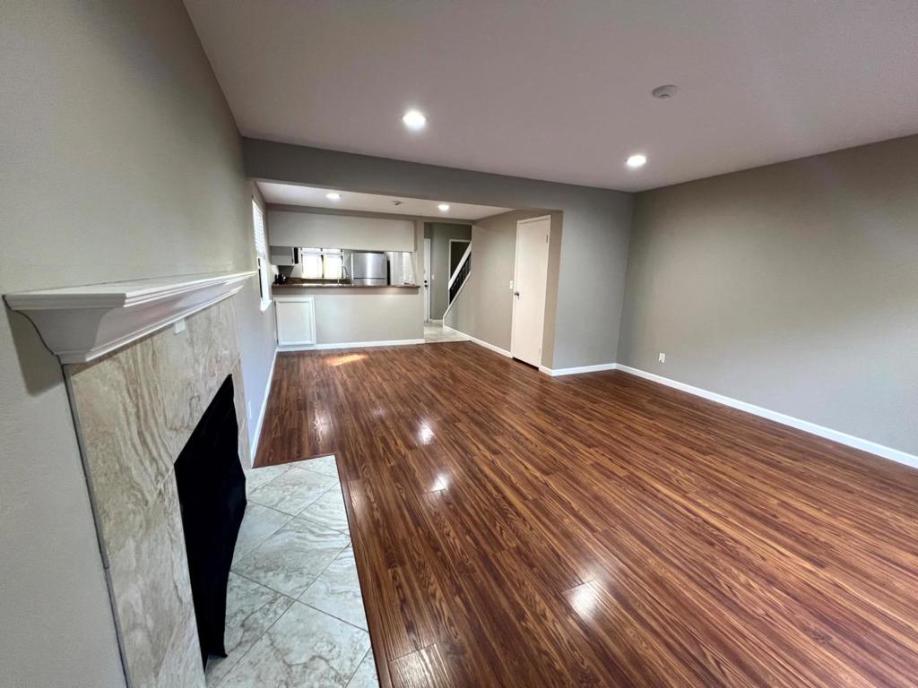 Residential Lease for rent at 6279 Joaquin Murieta Avenue F, Newark CA featuring 2 beds and 2 baths