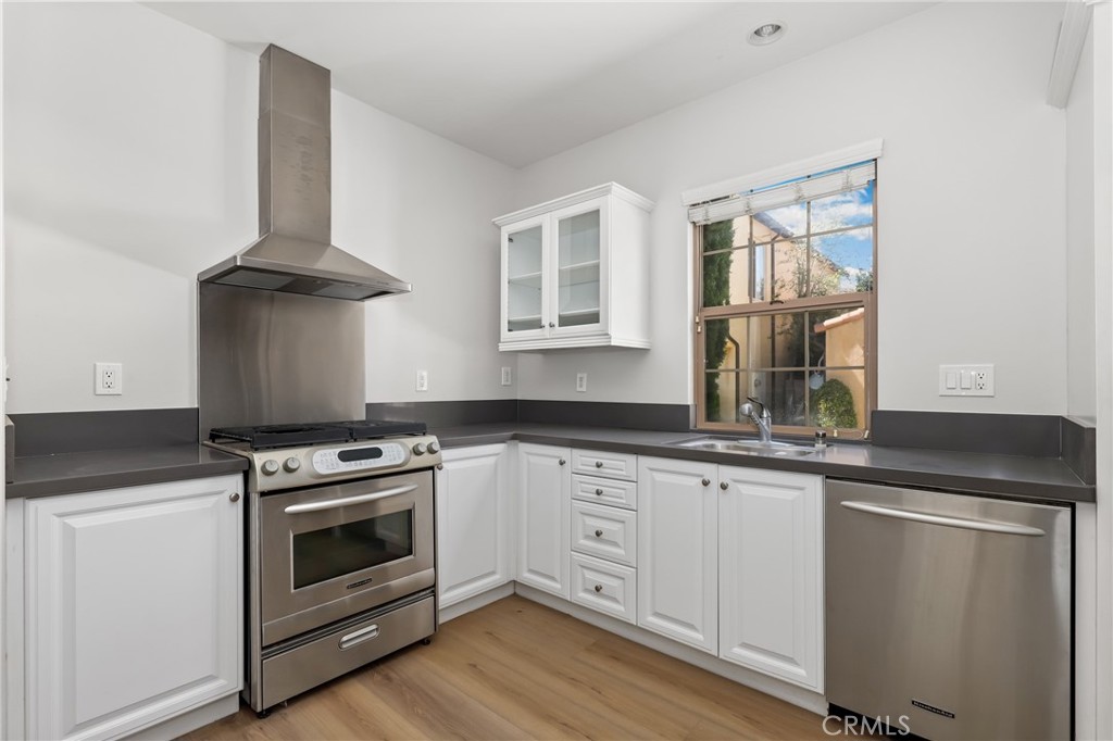 Residential Lease for rent at 39 Costa Brava, Irvine CA featuring 2 beds and 3 baths