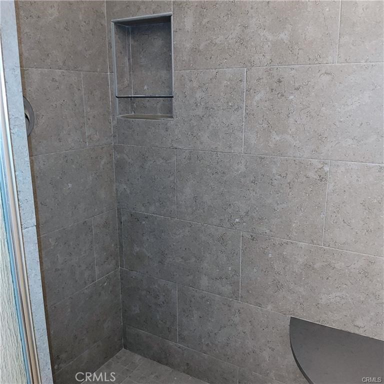 Residential Lease for rent at 6250 Buckingham Parkway 308, Culver City CA featuring 2 beds and 2 baths