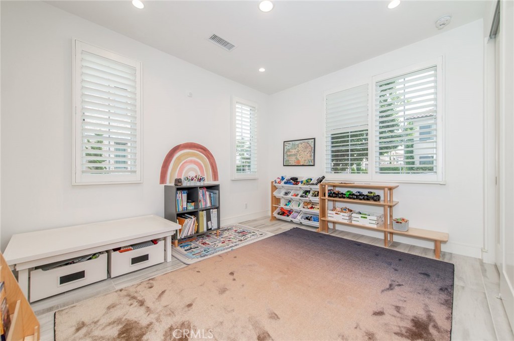 Residential Lease for rent at 114 Toretta, Irvine CA featuring 4 beds and 3 baths