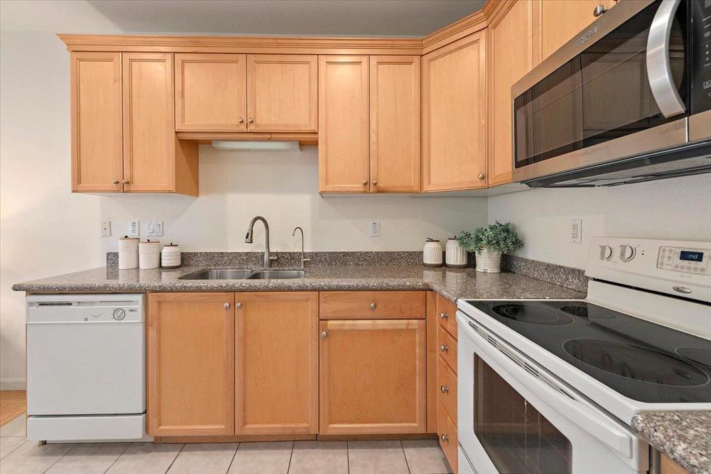Residential for sale at 88 N Jackson Avenue 308, San Jose CA featuring 1 bed and 1 bath