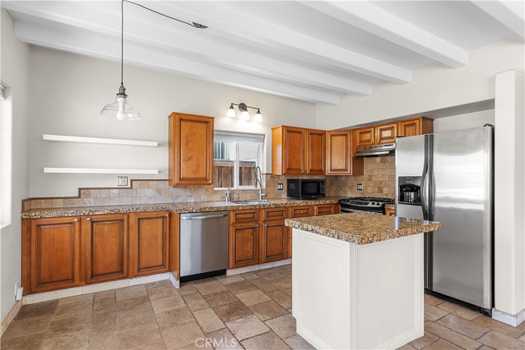 Residential Lease for rent at 33965 Malaga, Dana Point CA featuring 3 beds and 2 baths