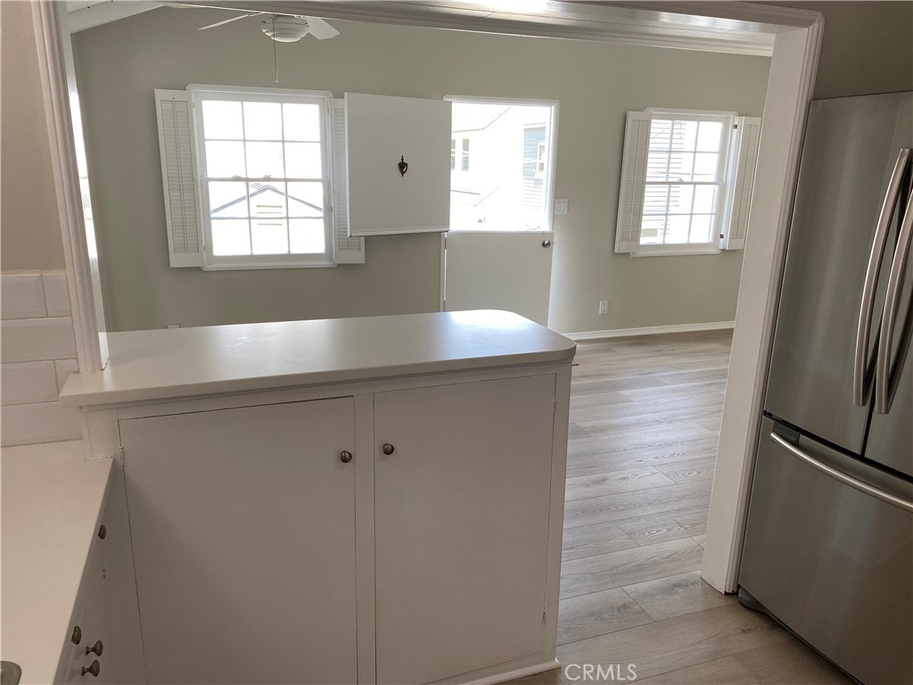 Residential Lease for rent at 320 Sapphire 1/2, Newport Beach CA featuring 2 beds and 2 baths