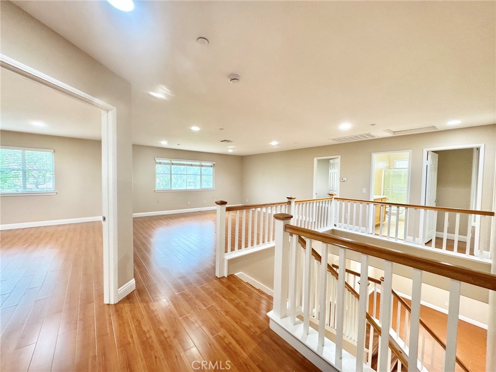 Residential Lease for rent at 6076 Brookside, Fontana CA featuring 5 beds and 4 baths