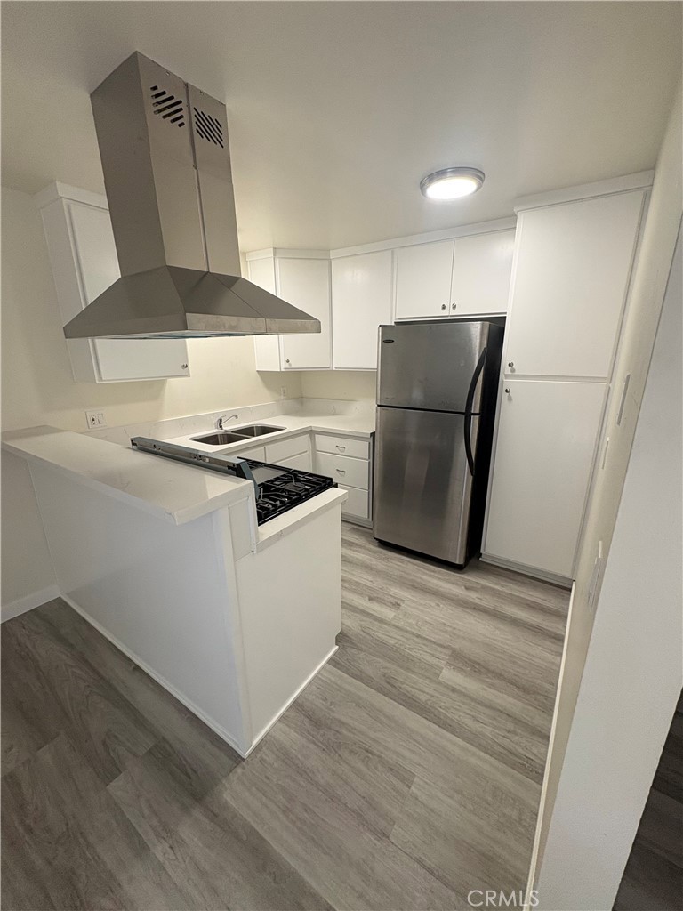 Residential Lease for rent at 3131 Topaz C, Fullerton CA featuring 2 beds and 2 baths