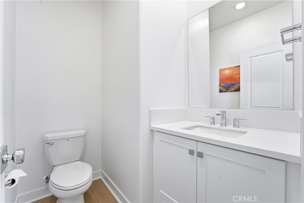 Residential Lease for rent at 1637 west lincoln ave unit 103, Anaheim CA featuring 3 beds and 3 baths