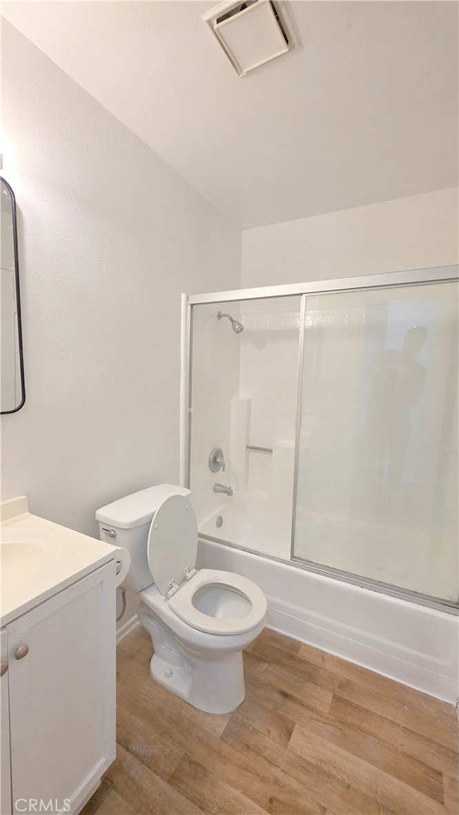 Residential Lease for rent at 1016 Bennington Street B, Upland CA featuring 2 beds and 1 bath