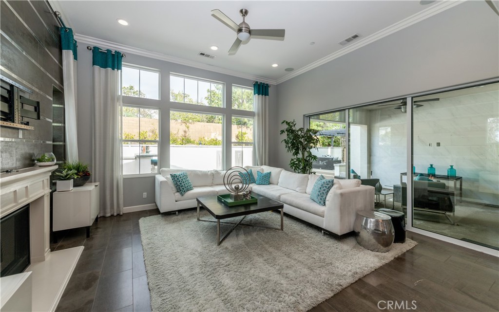 Residential Lease for rent at 123 Derailer, Irvine CA featuring 4 beds and 6 baths
