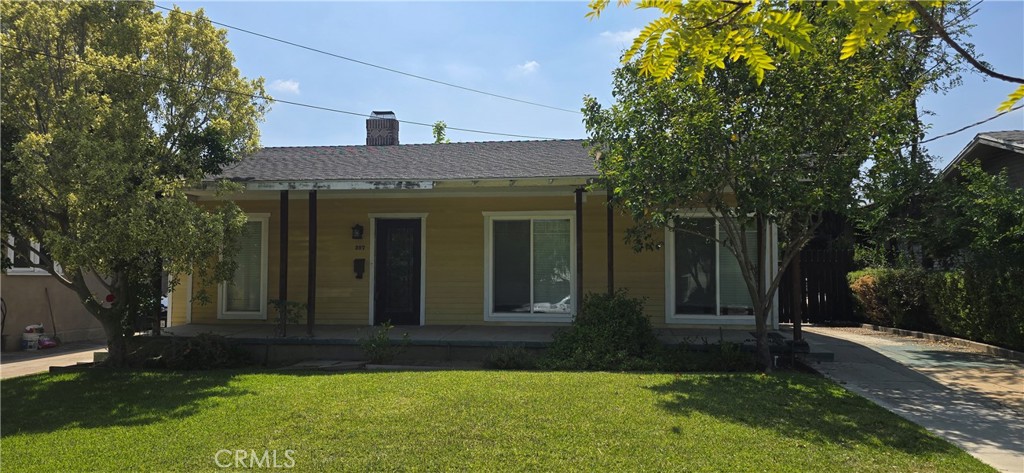 Active for sale at Pasadena, CA, Pasadena, CA CA and 1 bath