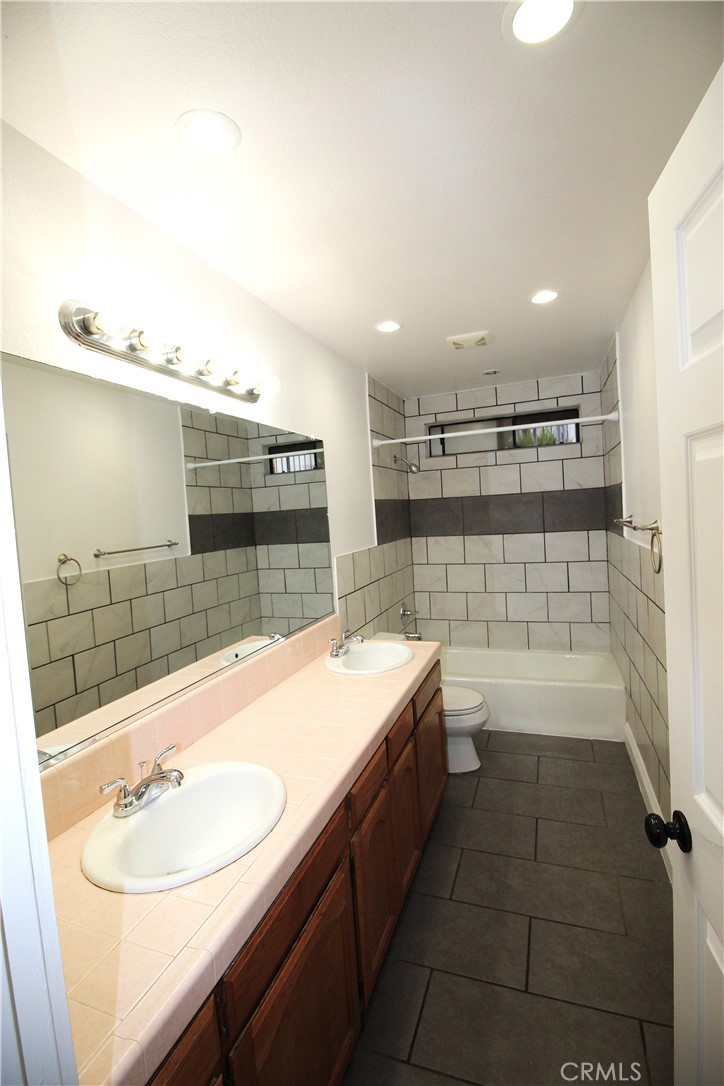 Residential Lease for rent at 14255 Judy Ann, Riverside CA featuring 4 beds and 3 baths