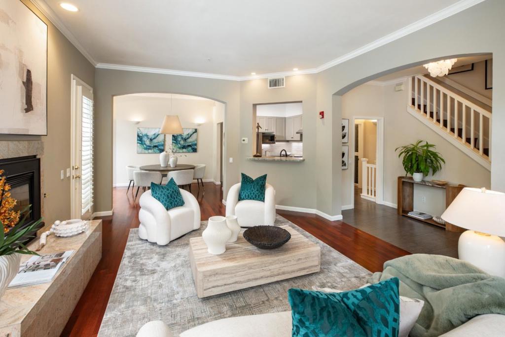 Active for sale at Mountain View, CA, Mountain View, CA CA and 3 baths