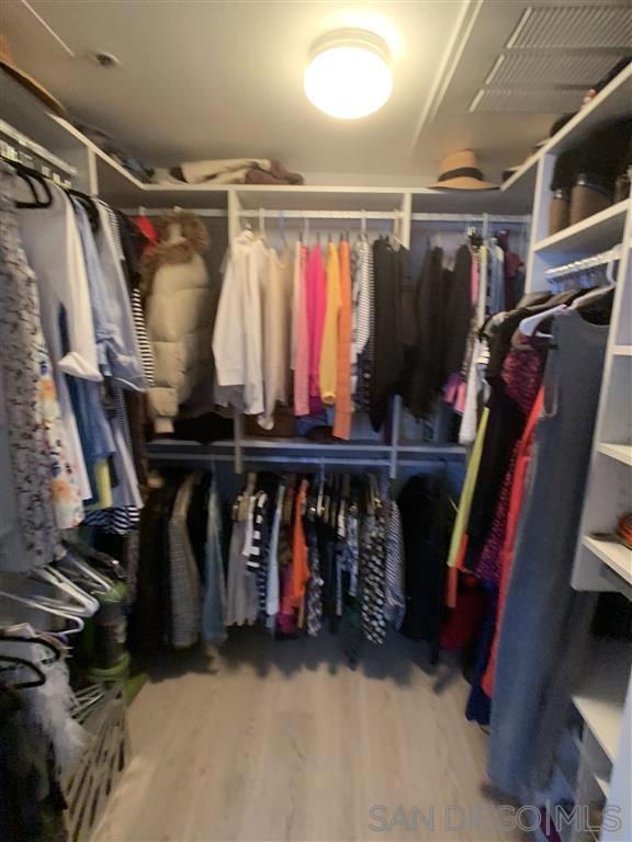 Residential Lease for rent at 101 Market Street 320, San Diego CA featuring 1 bed and 1 bath
