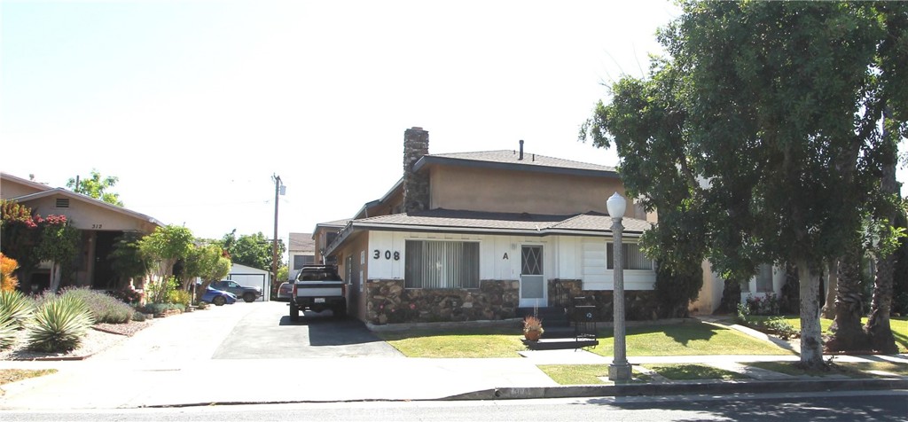 Residential Lease for rent at 308 N Primrose D, Alhambra CA featuring 2 beds and 2 baths