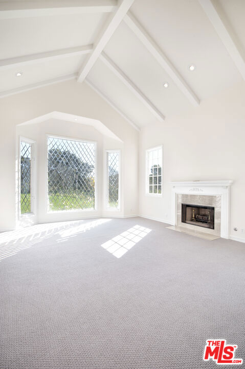 Residential Lease for rent at 27437 WINDING Way, Malibu CA featuring 5 beds and 5 baths