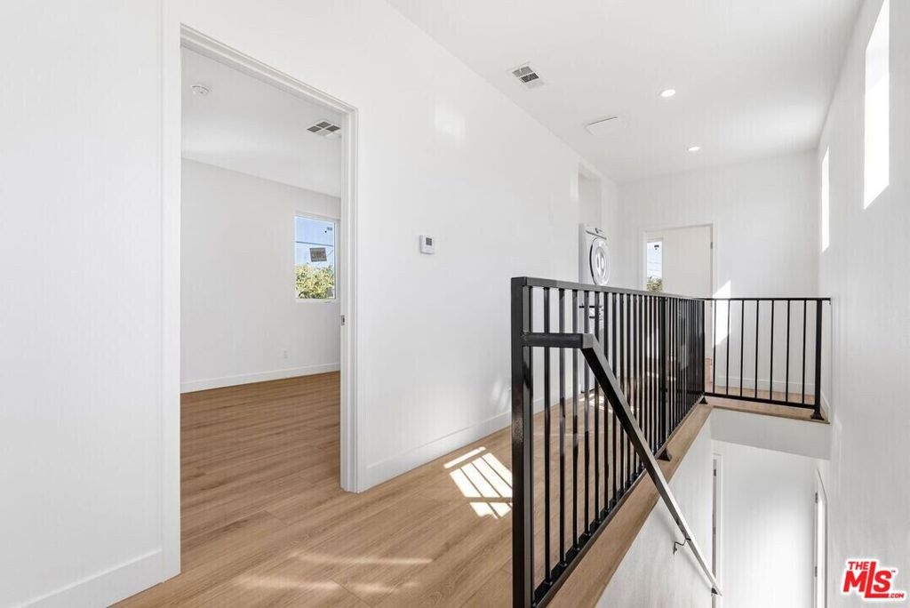 Residential Income for sale at 1955 Bonsallo Avenue, Los Angeles, CA featuring 10 beds and 9 baths