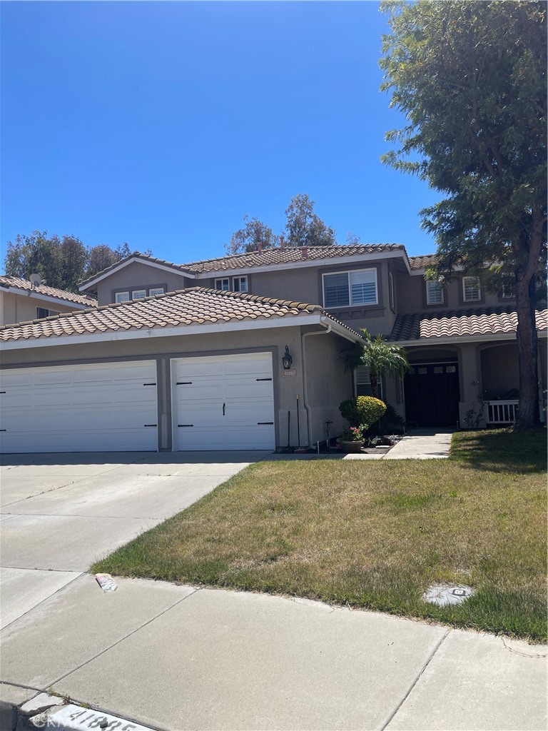 Residential Lease for rent at 41885 Corte Valentine, Temecula CA featuring 4 beds and 3 baths