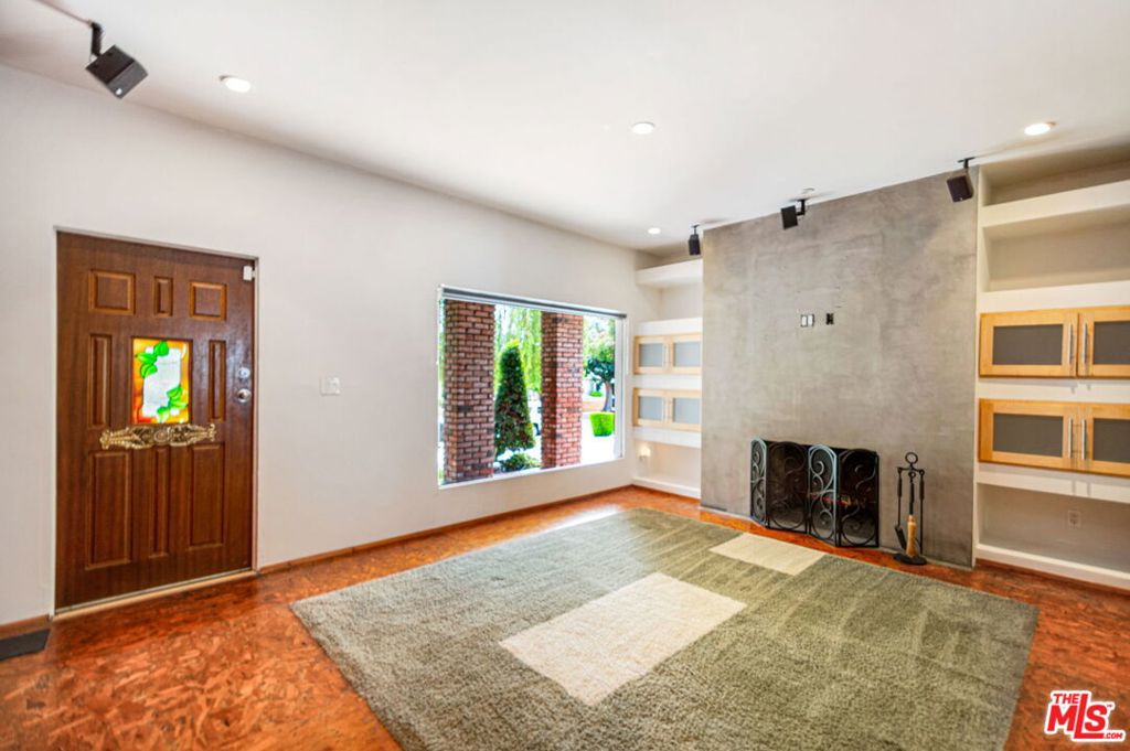 Residential for sale at 5445 Chesley Avenue, Los Angeles CA featuring 4 beds and 4 baths