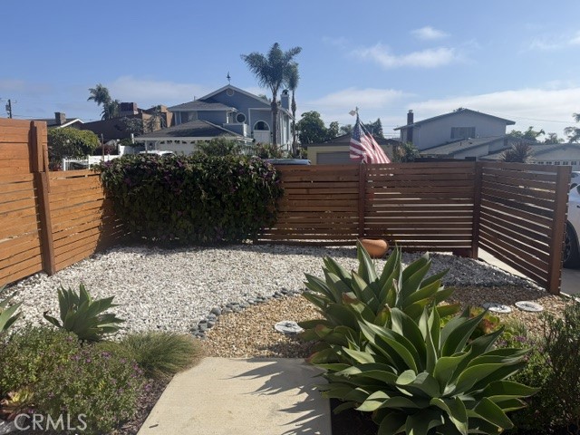 Residential Lease for rent at 34538 Calle Naranja, Dana Point CA featuring 2 beds and 2 baths
