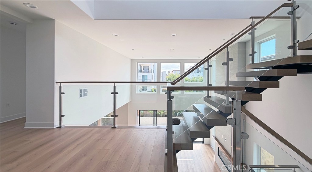 Residential Lease for rent at 161 Apron, Irvine CA featuring 5 beds and 6 baths