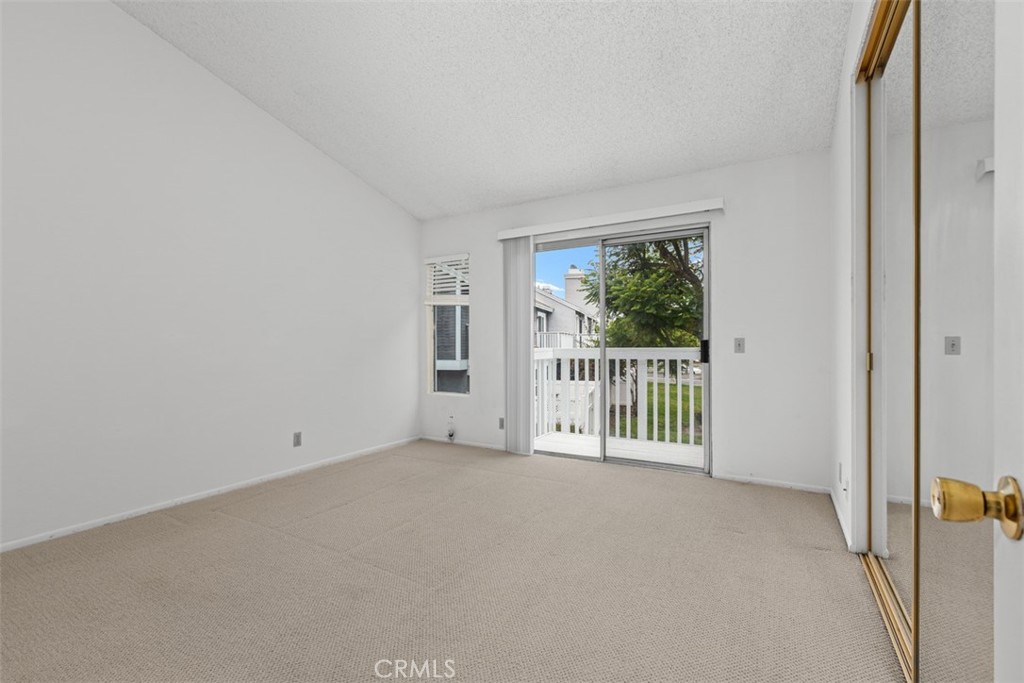 Residential Lease for rent at 41 Briarwood Lane 76, Aliso Viejo CA featuring 2 beds and 2 baths