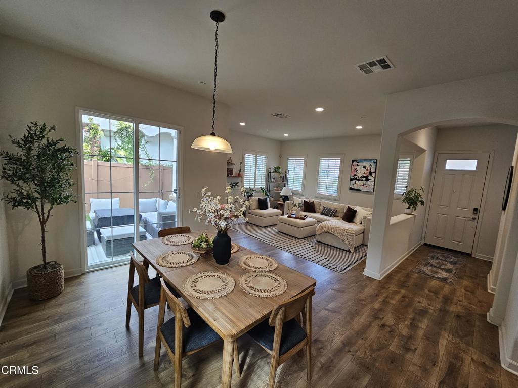 Residential Lease for rent at 1645 Range Road, Oxnard CA featuring 3 beds and 3 baths