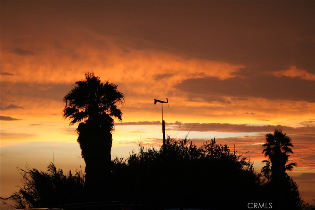 Residential Lease for rent at 243 #5 AVENIDA MADRID, San Clemente CA featuring 1 bed and 1 bath