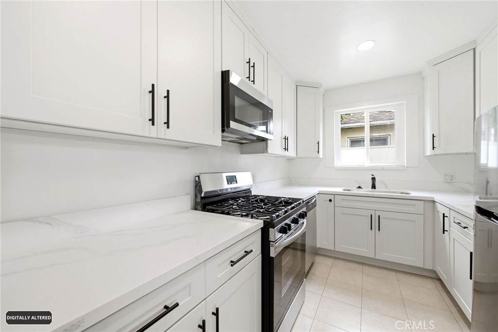 Residential Lease for rent at 10539 Gridley Road, Santa Fe Springs CA featuring 3 beds and 1 bath