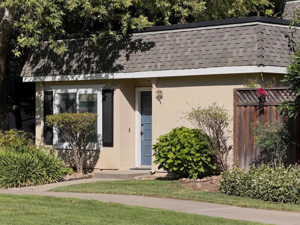 Residential for sale at 7094 Indian Wells Court, San Jose CA featuring 3 beds and 2 baths