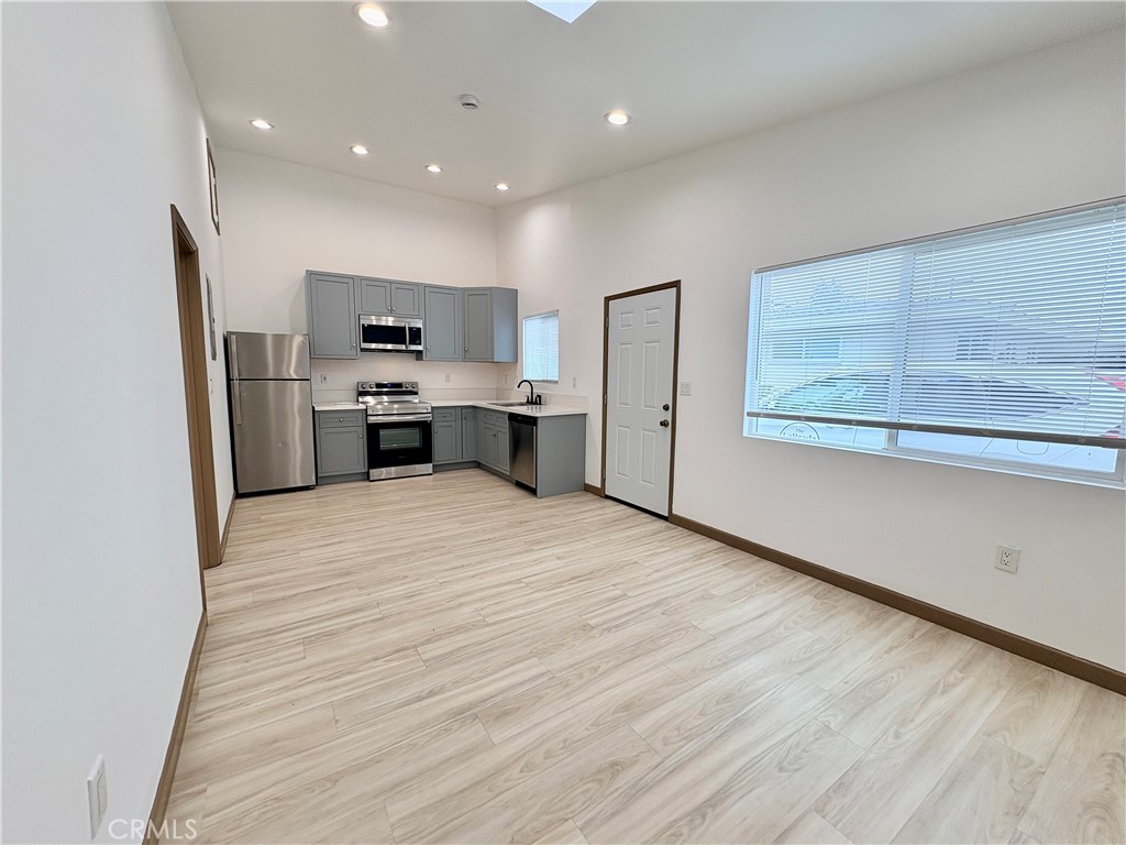 Residential Lease for rent at 753 Baylor Avenue, Claremont CA featuring 1 bed and 1 bath