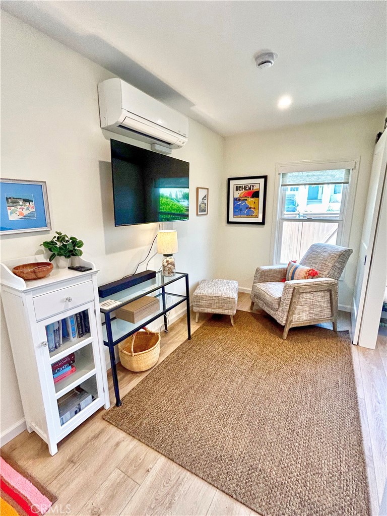 Residential Lease for rent at 26765 Calle Maria B, Dana Point CA featuring 1 bed and 1 bath