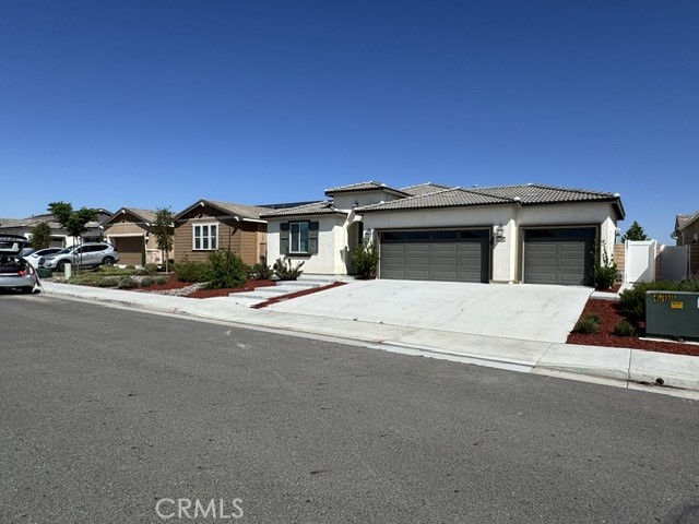 Residential Lease for rent at 26562 Penny Hedge, Menifee CA featuring 3 beds and 2 baths