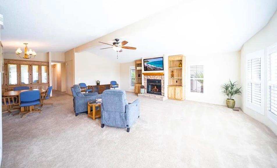 Residential Lease for rent at 29151 Calle Cisne, Murrieta CA featuring 2 beds and 2 baths