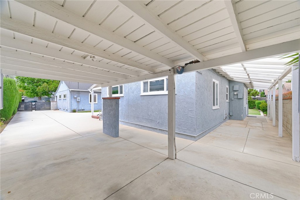 Residential Lease for rent at 6268 N Muscatel Avenue, Temple City CA featuring 2 beds and 1 bath