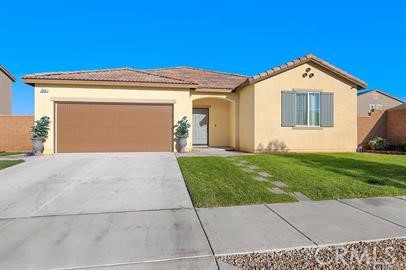 Residential Lease for rent at 914 Haviture, Hemet CA featuring 3 beds and 2 baths