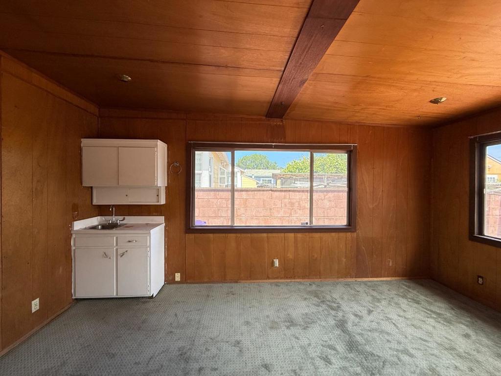 Residential Lease for rent at 1226 148th Avenue, San Leandro CA featuring 3 beds and 2 baths