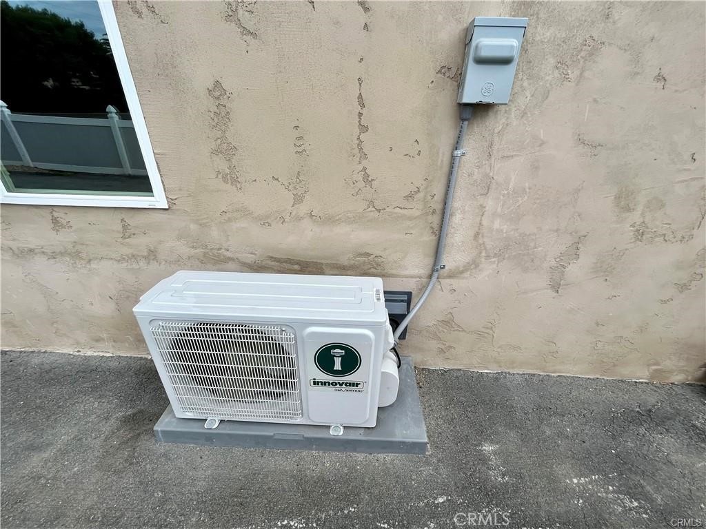 Residential Lease for rent at 1401 Crestridge Drive, Oceanside CA featuring 1 bed and 1 bath