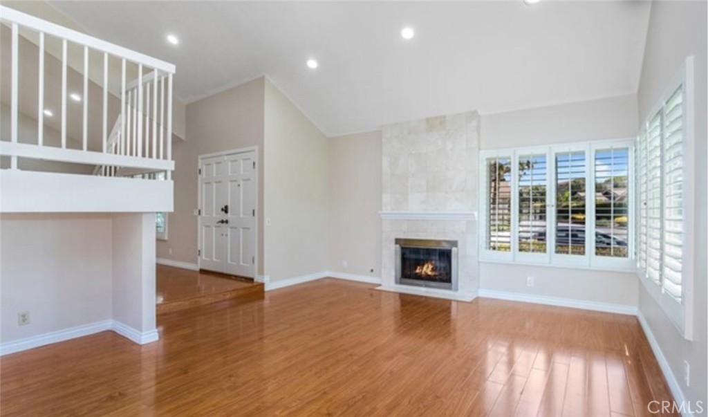 Residential Lease for rent at 46 Snapdragon 25, Irvine CA featuring 3 beds and 3 baths