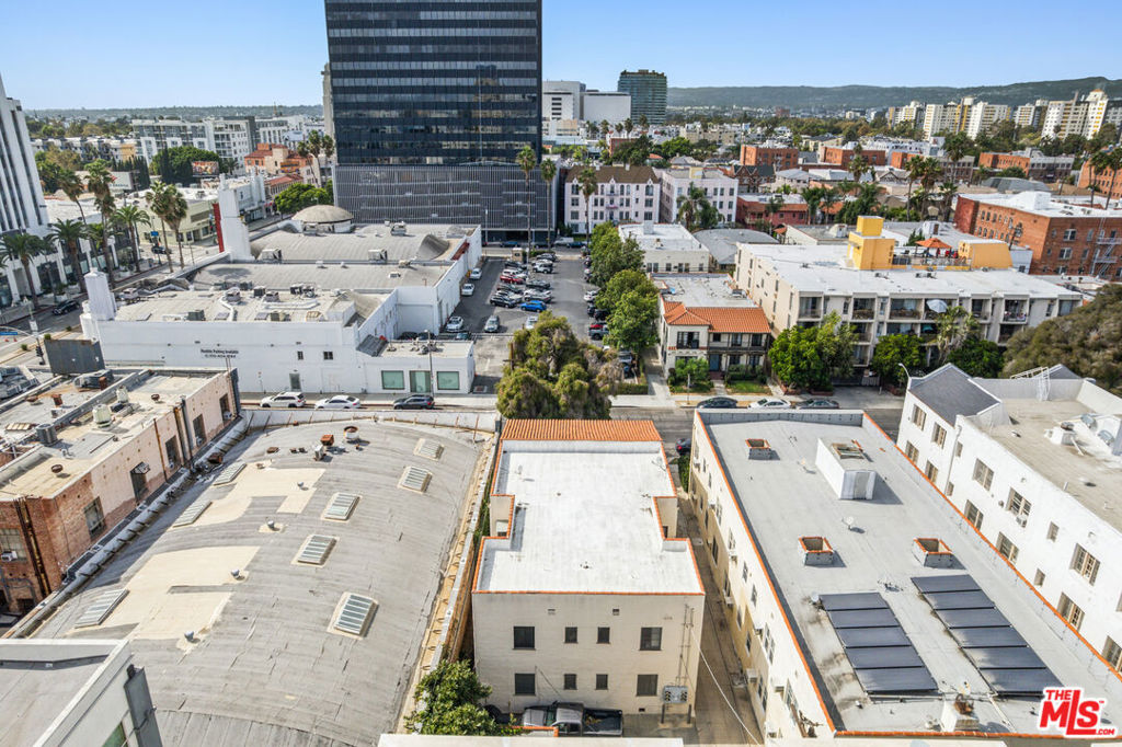 Residential Income for sale at 664 S Cloverdale Avenue, Los Angeles, CA featuring 8 beds and 4 baths