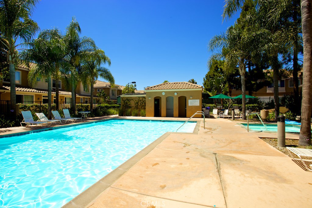 Residential Lease for rent at 12815 Via Nieve 57, San Diego CA featuring 2 beds and 2 baths