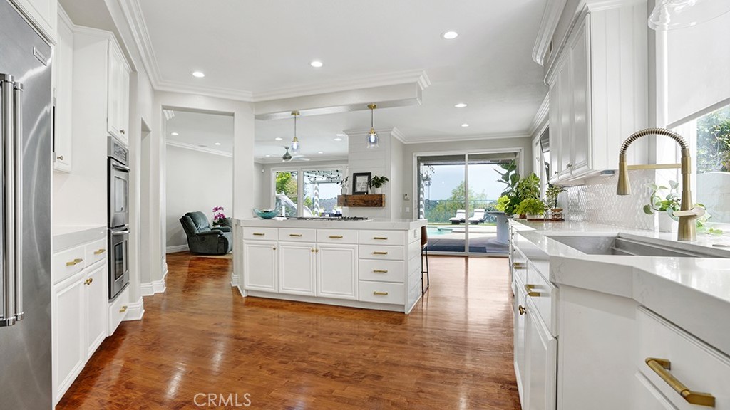 Residential Lease for rent at 33 Segada, Rancho Santa Margarita CA featuring 5 beds and 4 baths