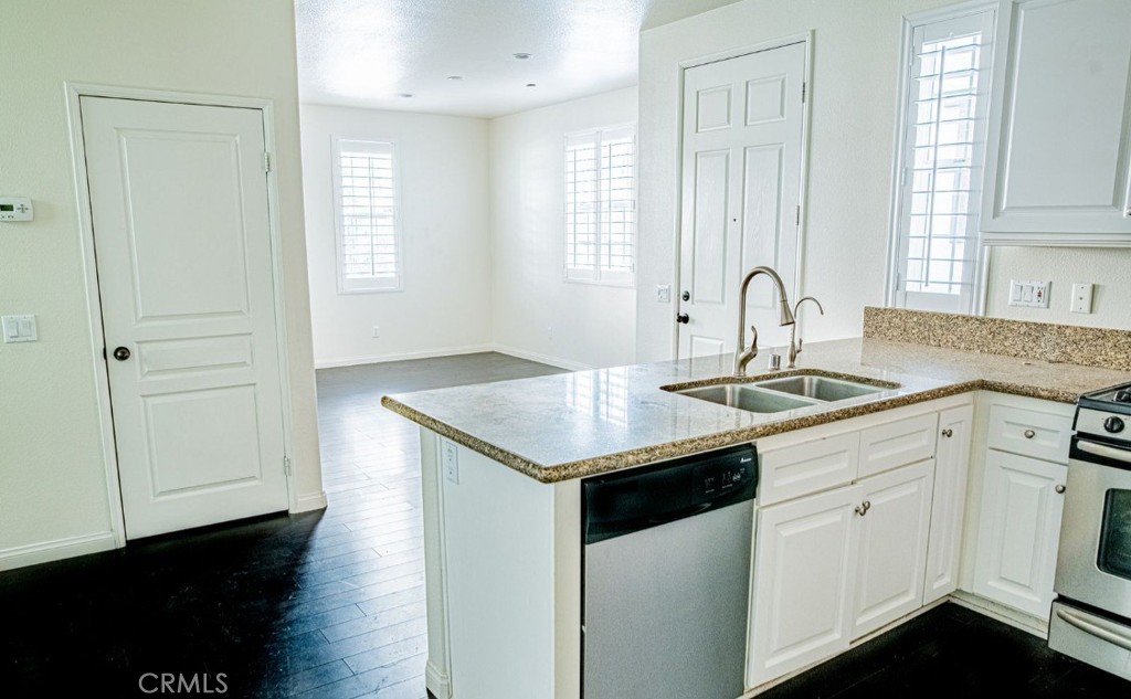 Residential Lease for rent at 4230 Via Angelo, Montclair CA featuring 3 beds and 4 baths